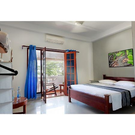 Surf'S Up Hotel Велигама Экстерьер фото