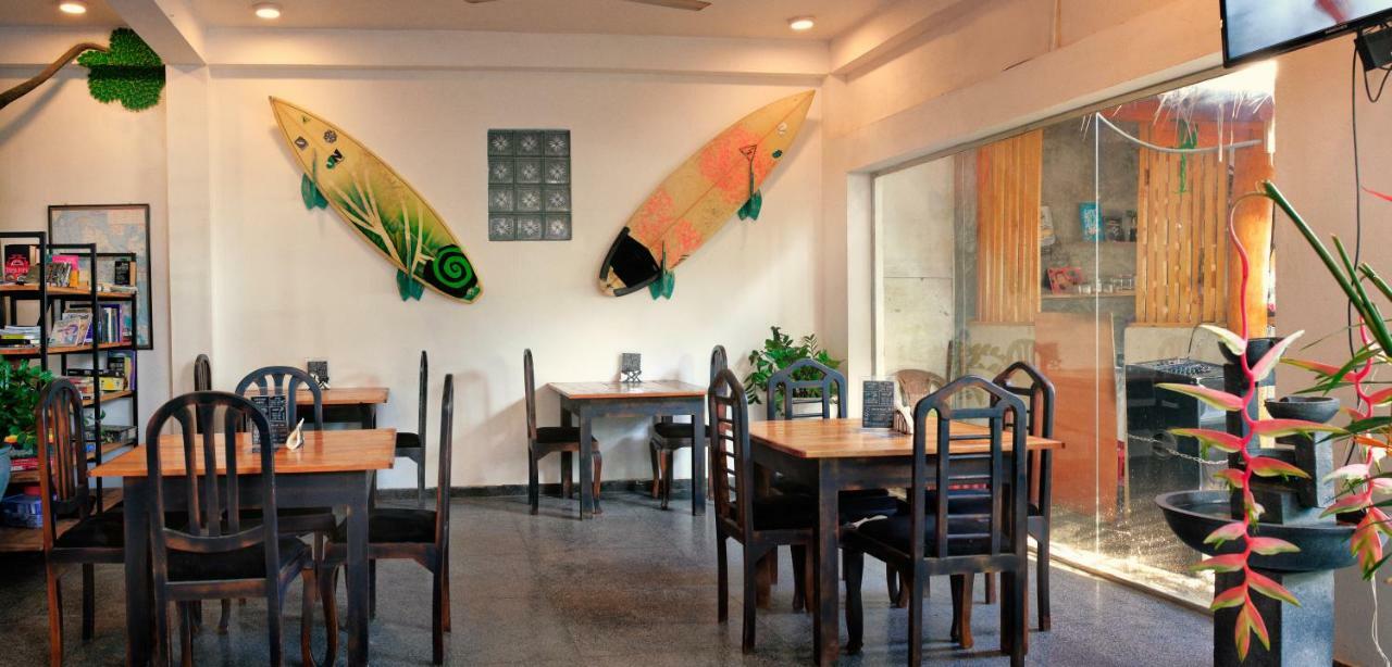 Surf'S Up Hotel Велигама Экстерьер фото